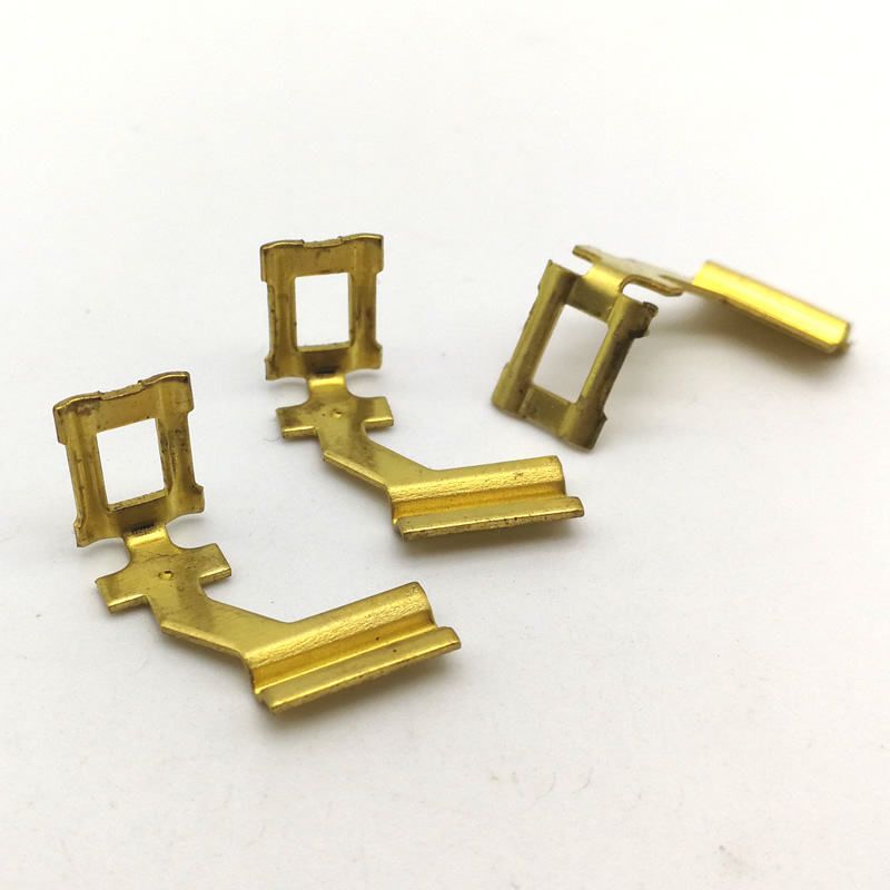 Pièces d'emboutissage de précision : considérations et avantages clés pour vos besoins de fabrication