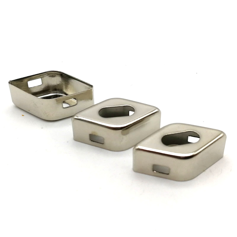 Estampage de pièces en acier